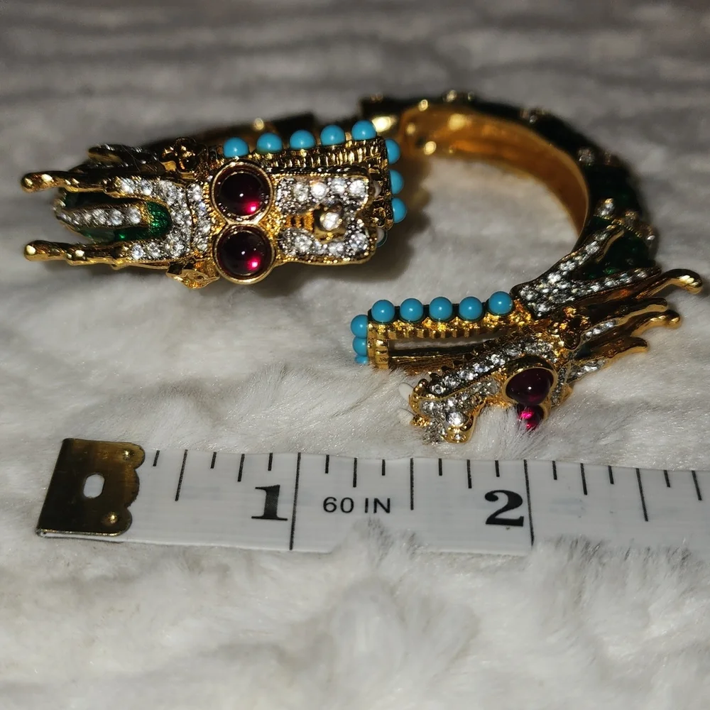 Rare KENNETH JAY LANE Green Dragon Bracelet - Picture 4 of 12